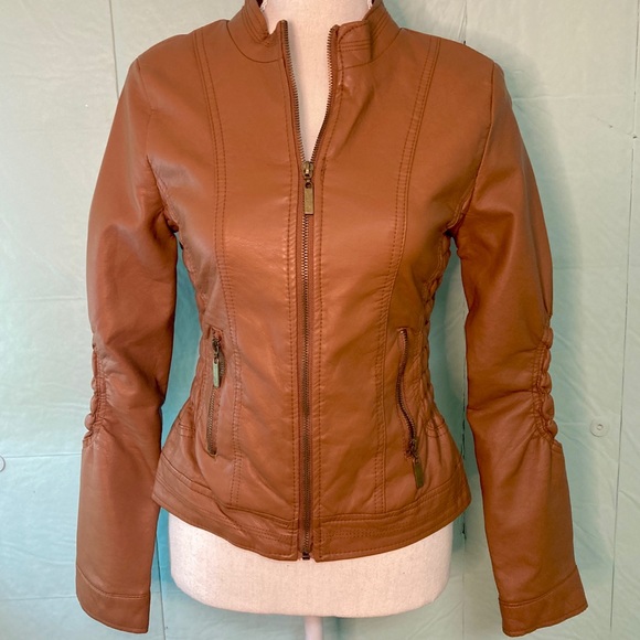 Charlotte Russe Jackets & Blazers - Charlotte Russe Vegan Leather Juniors Jacket, Small